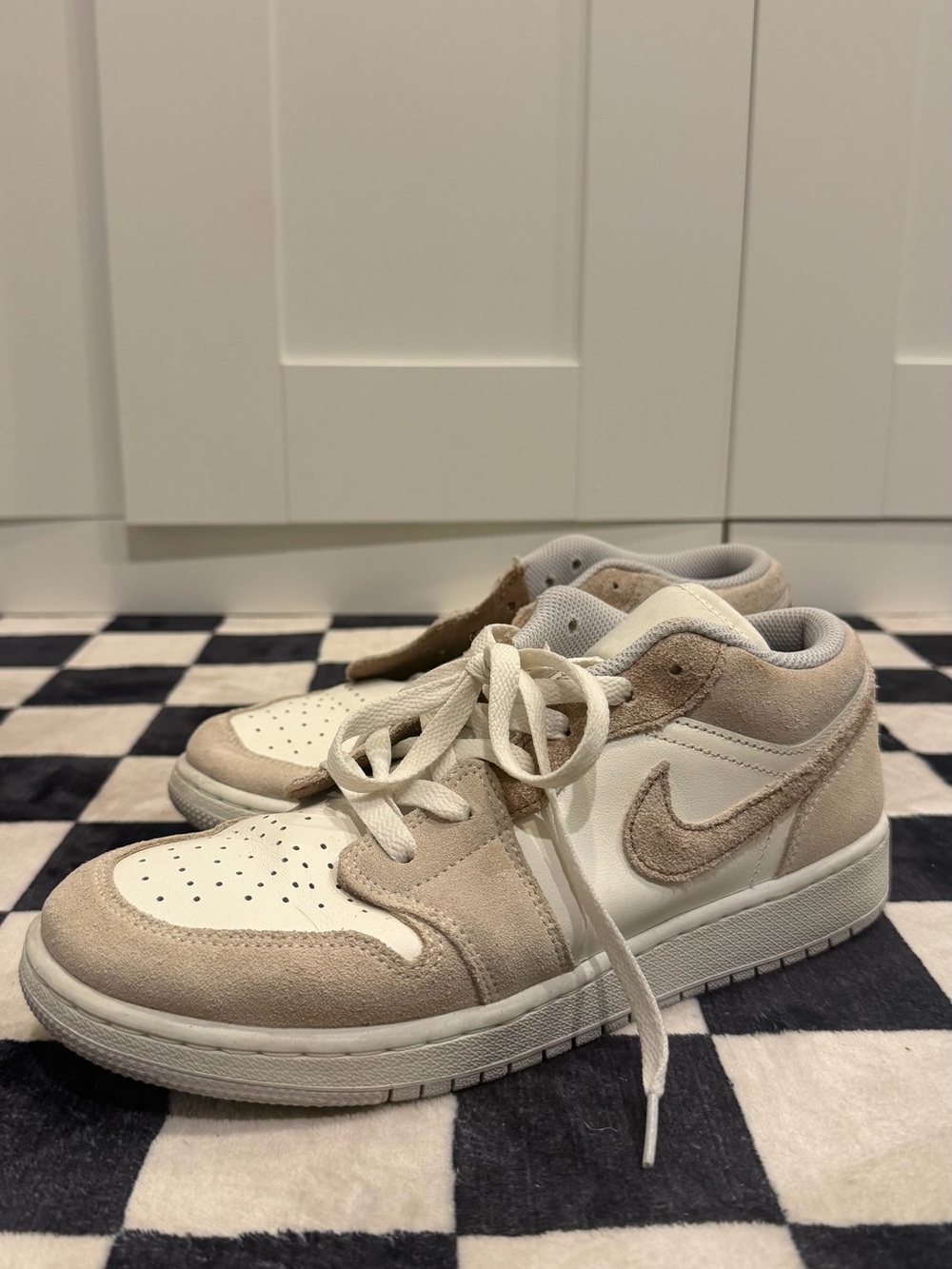 Jordan Kids' Beige and White Mid-Top Sneakers